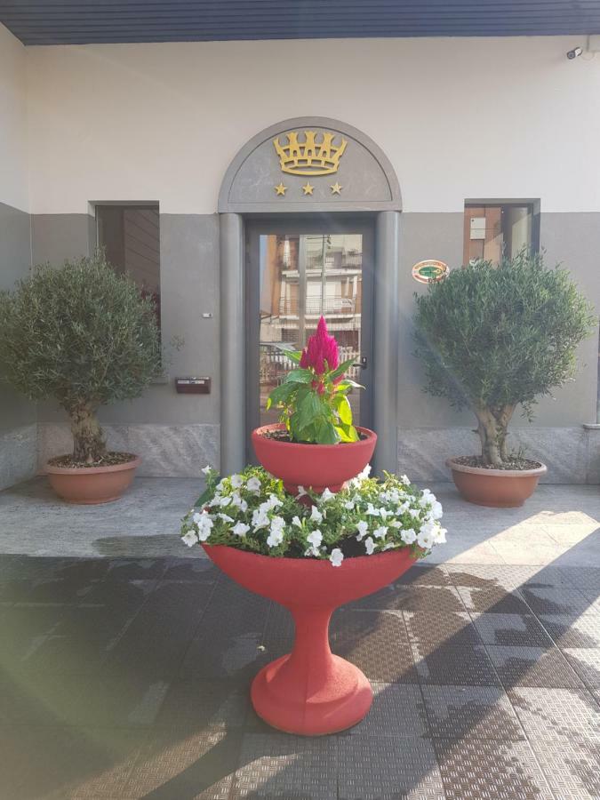 Hotel Italia Dormelletto Exteriér fotografie
